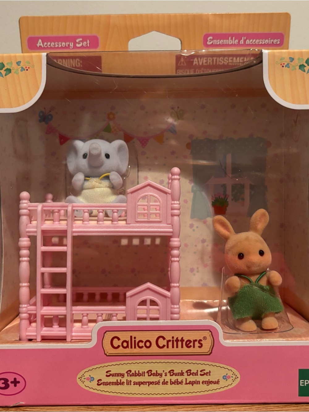 Calico Critters Pink Baby Bunk Bed Playset with Rabbit & Elephant Figures